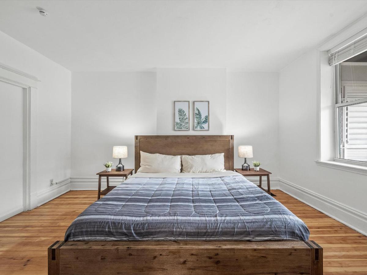 Oakland/University @A Spacious & Modern Private Bedroom With Shared Bathroom Pittsburgh Eksteriør billede